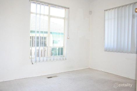 Property photo of 32 Jindabyne Avenue Chadstone VIC 3148