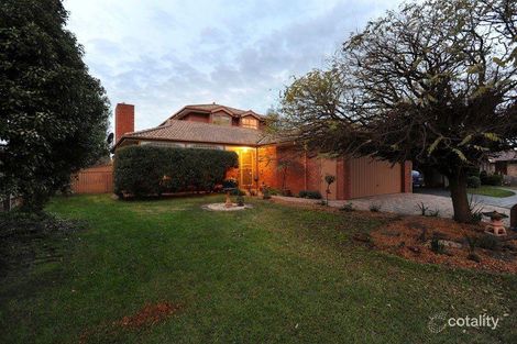 3 Wildwood Walk, Croydon South, VIC 3136