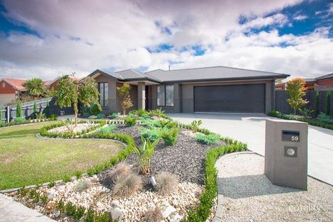 59 Sunny Park Cl, Gisborne, VIC 3437