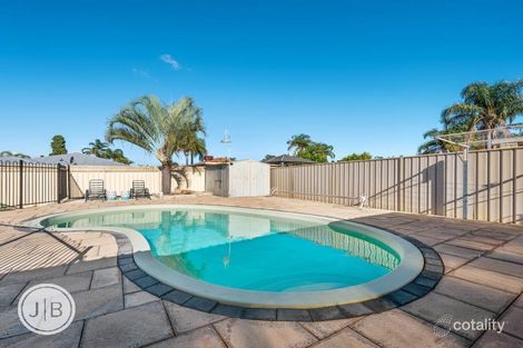 Property photo of 29 Baxter Close Huntingdale WA 6110