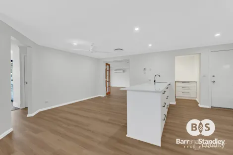 Property photo of 5 Avalon Road Australind WA 6233