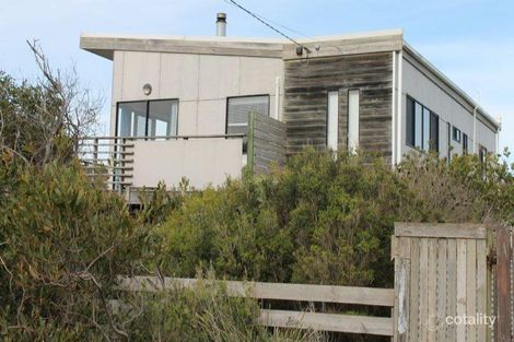 1 Hopetoun Cres, Surf Beach, VIC 3922