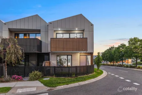 Property photo of 1 Orchid Drive Keysborough VIC 3173