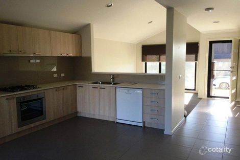 Property photo of 22 Spinnaker Rise Point Cook VIC 3030