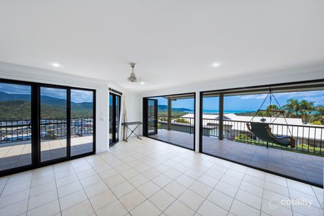Property photo of 2/14 Hamilton Avenue Cannonvale QLD 4802