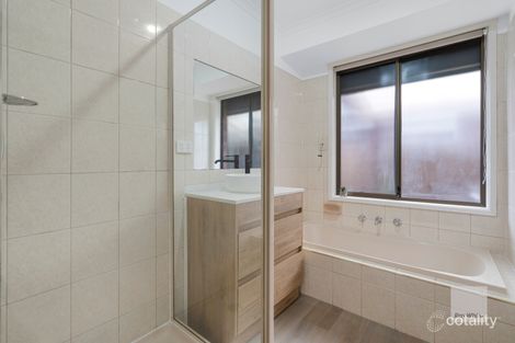 Property photo of 295 Childs Road Mill Park VIC 3082