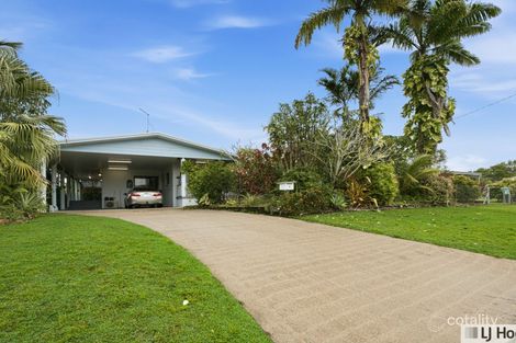 2 CASUARINA ST, TULLY HEADS, QLD 4854