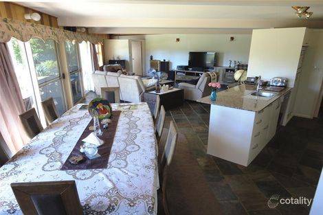 Property photo of 20-21 Wavell Drive Tinaroo QLD 4872