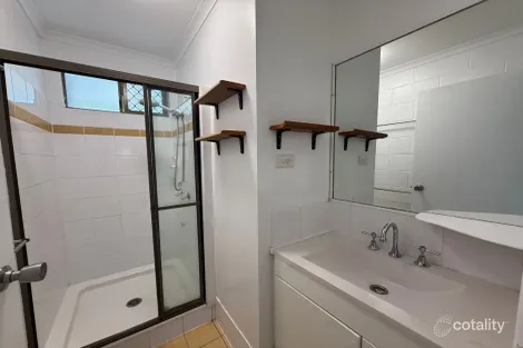 Property photo of 4/7 Rigg Street Woree QLD 4868