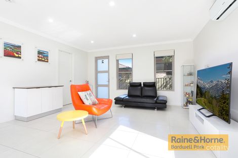 Property photo of 2/18 Gladstone Street Bexley NSW 2207