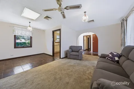 Property photo of 25 Cavenagh Street Elizabeth Downs SA 5113