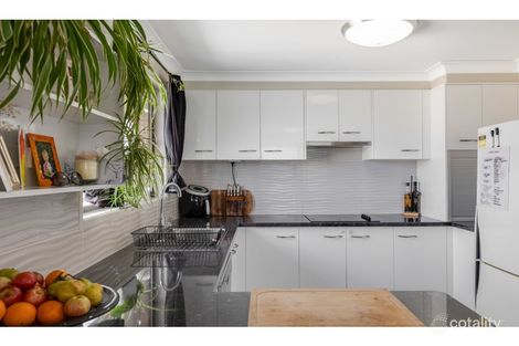 Property photo of 24 Edzill Street Wilsonton Heights QLD 4350