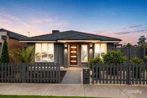 Property photo of 2 Drop Walk Wyndham Vale VIC 3024