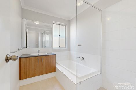 Property photo of 66 Cardinal Loop Lakelands WA 6180