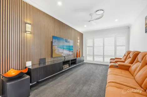 Property photo of 90 Olivia Crescent Nirimba QLD 4551