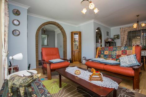 Property photo of 10 Rhine Way Swan View WA 6056