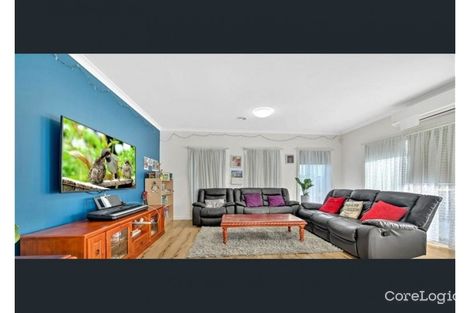 Property photo of 18 Lam Way Brookfield VIC 3338