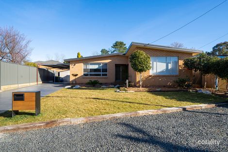 Property photo of 27 Woodger Parade Karabar NSW 2620