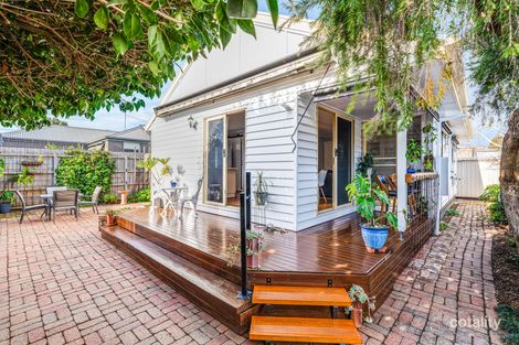 2/11 Mcneill Ave, East Geelong, VIC 3219