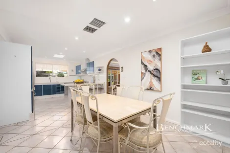 Property photo of 13 Franklin Road Chipping Norton NSW 2170