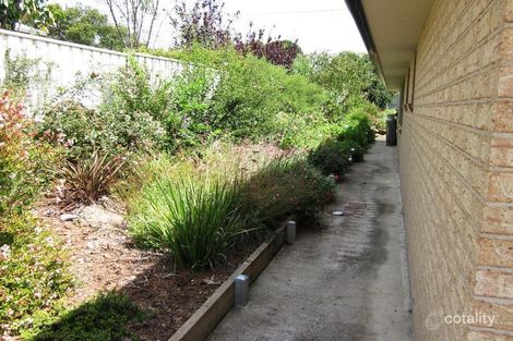 Property photo of 16 Lindsay Avenue Inverell NSW 2360