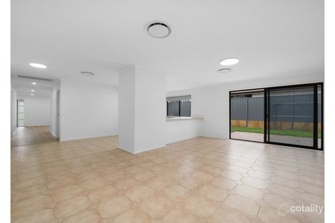 Property photo of 19 Fenchurch Street Prospect NSW 2148