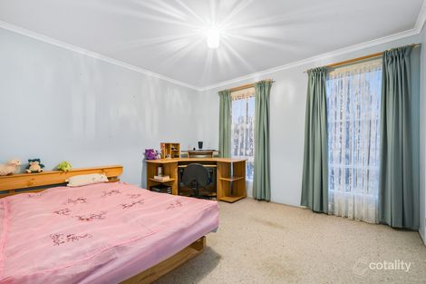 4 Rowitta Dr, Glen Waverley, VIC 3150