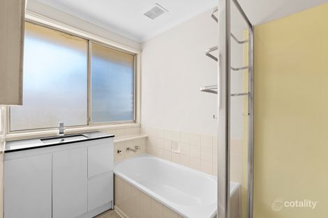 Property photo of 5 Benong Place Frankston VIC 3199