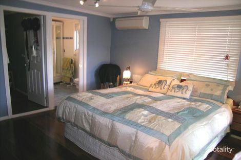 Property photo of 12 Twelfth Avenue Brighton QLD 4017