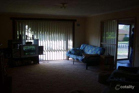 Property photo of 52 Kashmir Crescent Frankston VIC 3199