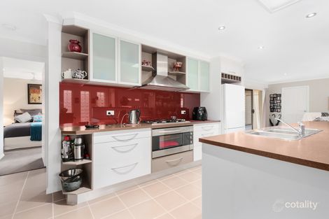 Property photo of 2/5 Thomas Street Pakenham VIC 3810