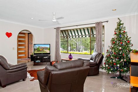 Property photo of 31 Stretton Drive Helensvale QLD 4212