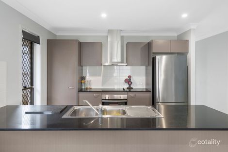 Property photo of 31 Skyblue Circuit Yarrabilba QLD 4207