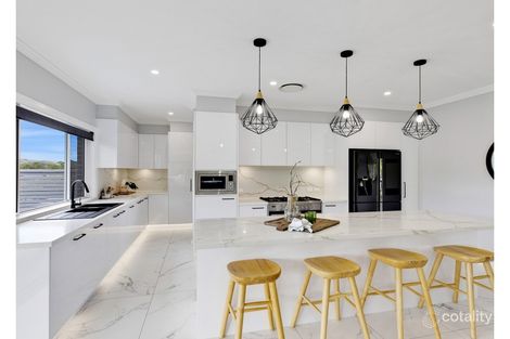 Property photo of 10 Carrabella Avenue Springfield NSW 2250