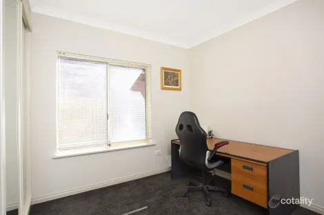 Property photo of 1 Gilligan Street Pennington SA 5013