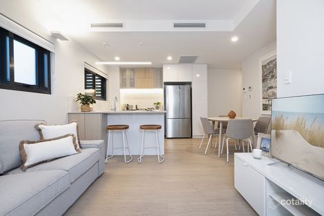 102/68 Sir Fred Schonell Dr, St Lucia, QLD 4067