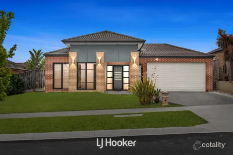 11 ROSE GARDEN AVE, OFFICER, VIC 3809