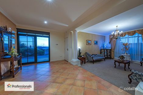 Property photo of 12 Compass Circle Yanchep WA 6035
