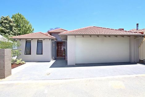 14a Hubert St, East Victoria Park, WA 6101