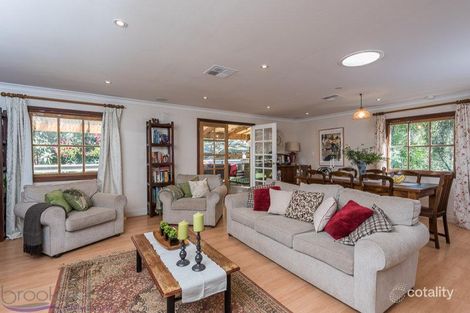 Property photo of 7 Spring Road Parkerville WA 6081
