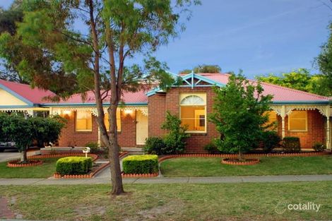 Property photo of 8 Coolong Avenue Berwick VIC 3806