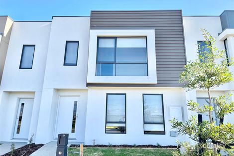 54 Greaves Ave, Deanside, VIC 3336