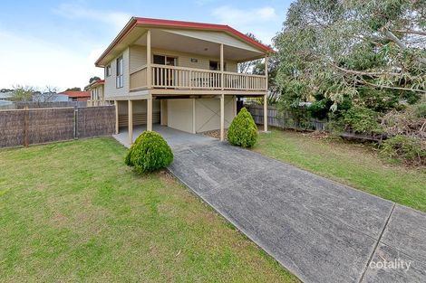 Property photo of 51 McKenzie Road Cowes VIC 3922