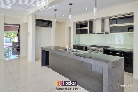 Property photo of 16 Peachtree Place Stretton QLD 4116