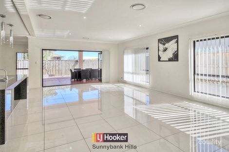 Property photo of 16 Peachtree Place Stretton QLD 4116