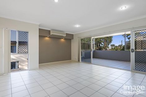 Property photo of 4/45 Railway Avenue Indooroopilly QLD 4068