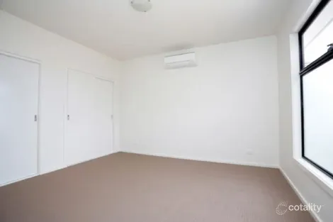 Property photo of 2/71 Isla Avenue Glenroy VIC 3046