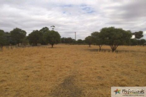 12 Pitt St, Pingelly, WA 6308