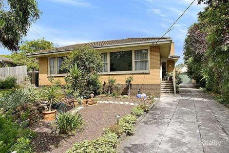 Property photo of 6 Goyarra Court Grovedale VIC 3216