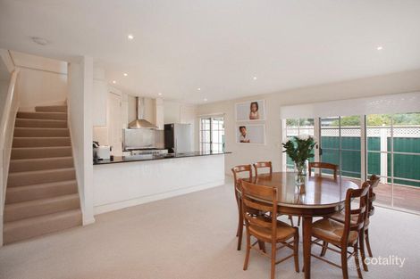 Property photo of 32 Raynes Street Balwyn VIC 3103